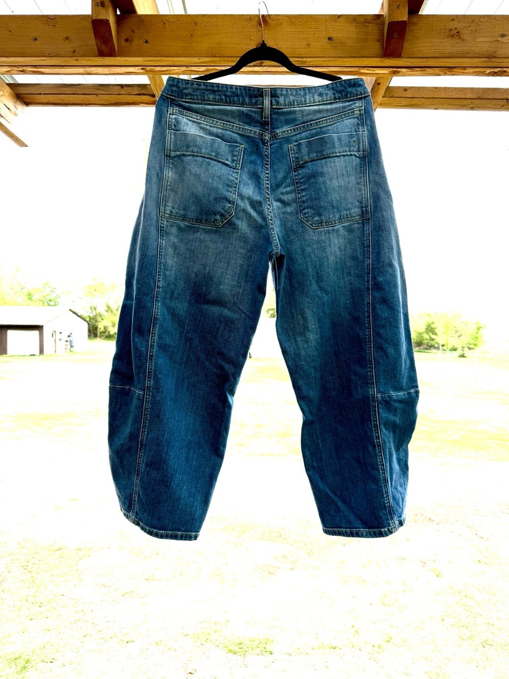 Pilcro Barrel Jeans in Denim Blue Wash - Picture 4 of 10